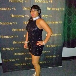 Meet your Posher, Nina